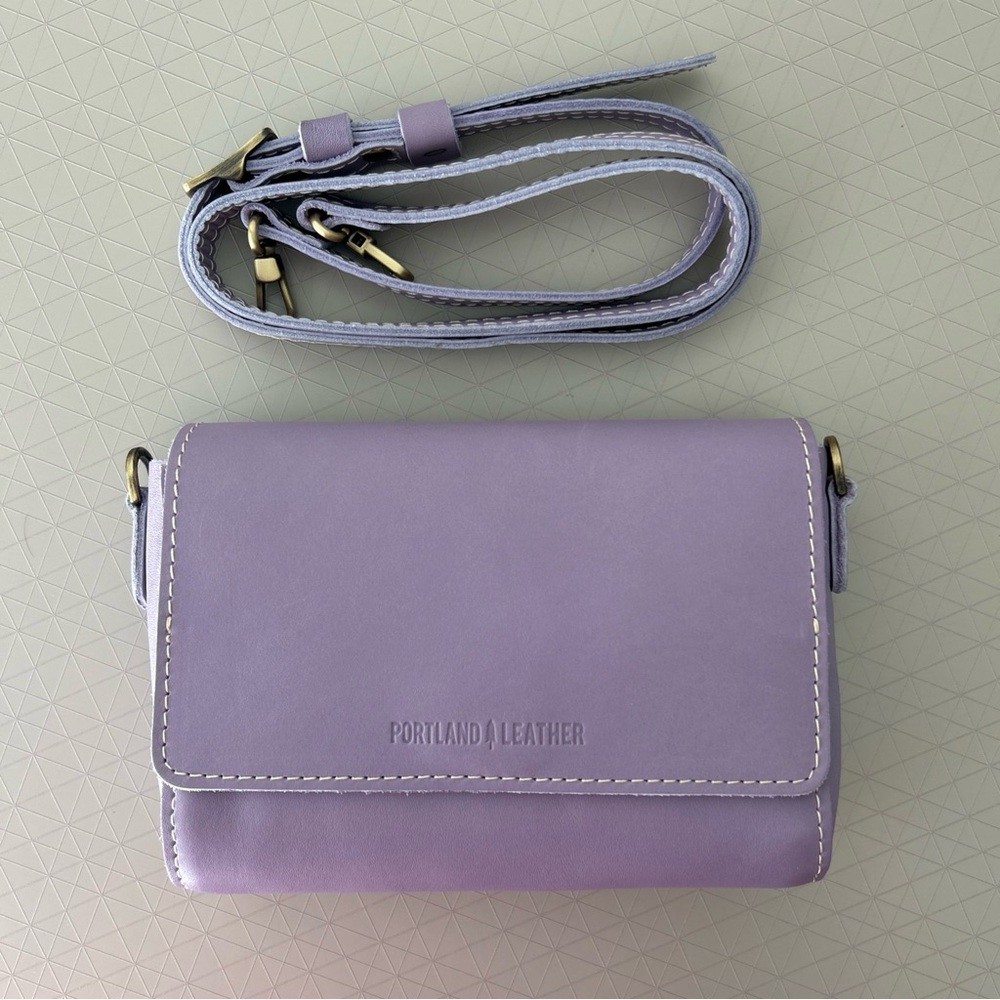 Portland Leather Mini Metro Crossbody Bag in Lilac/Light Purple